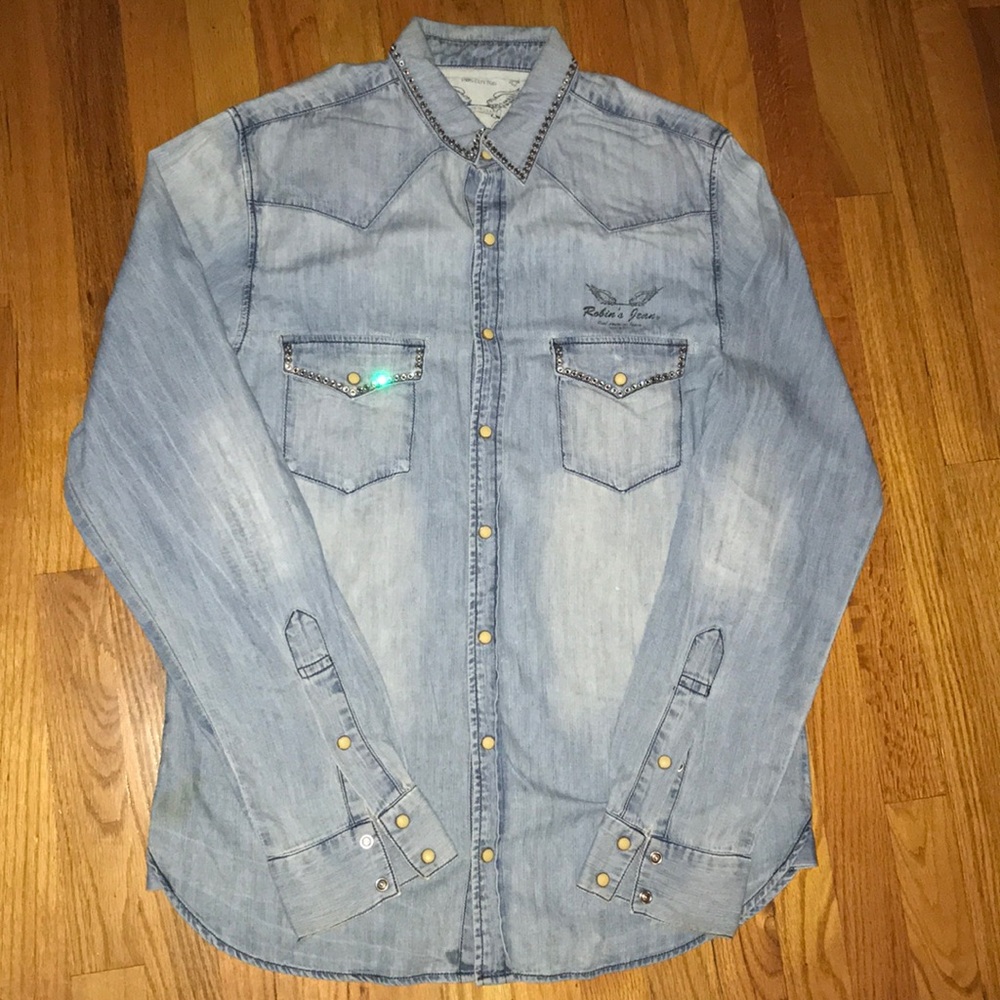 Robin’s Jean denim shirt